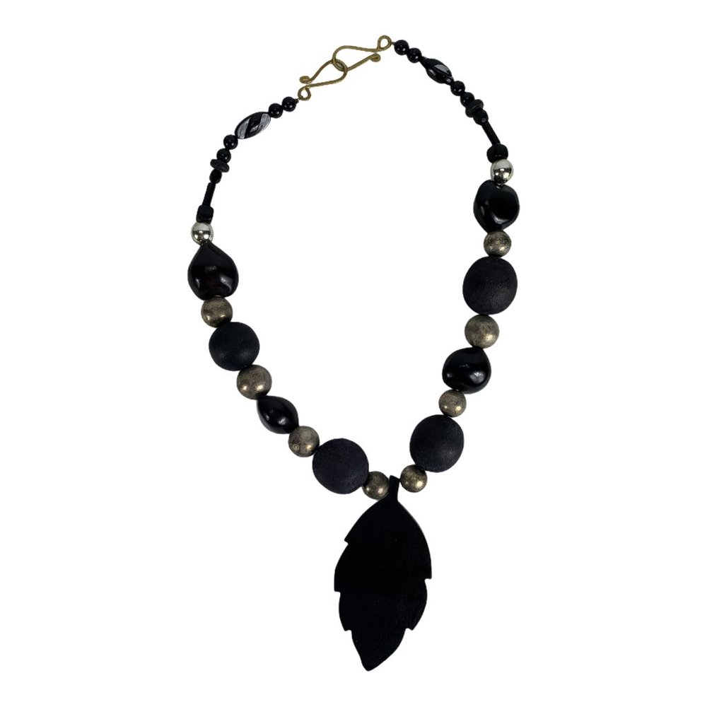Wooden Leaf Necklace Stone Beads Jewelry